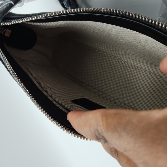 New MCM Aren Shoulder Bag in Visetos Black Sz Mini - Picture 13 of 15